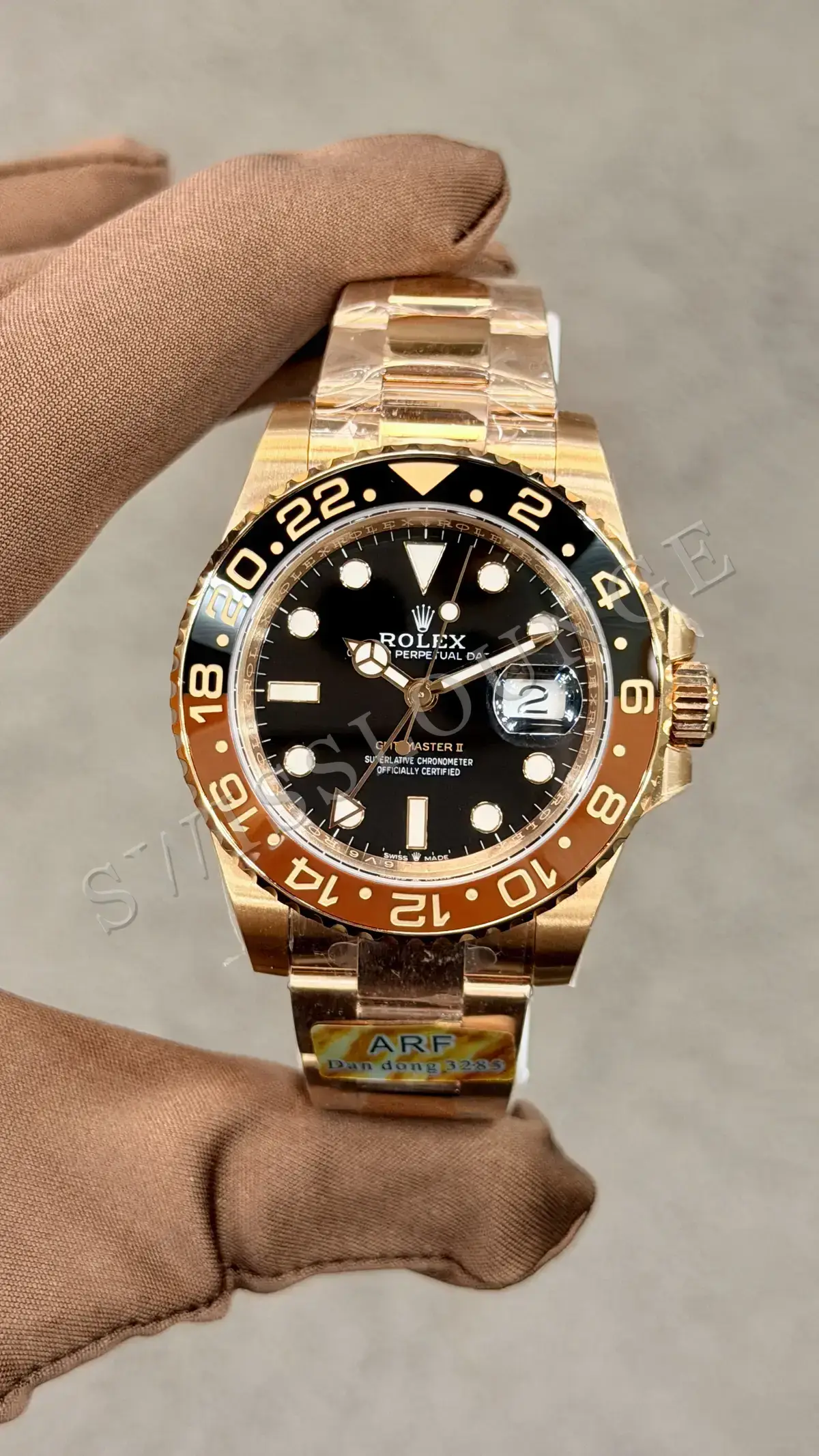 Rolex GMT-Master II "CHNR Root Beer Tungsten"