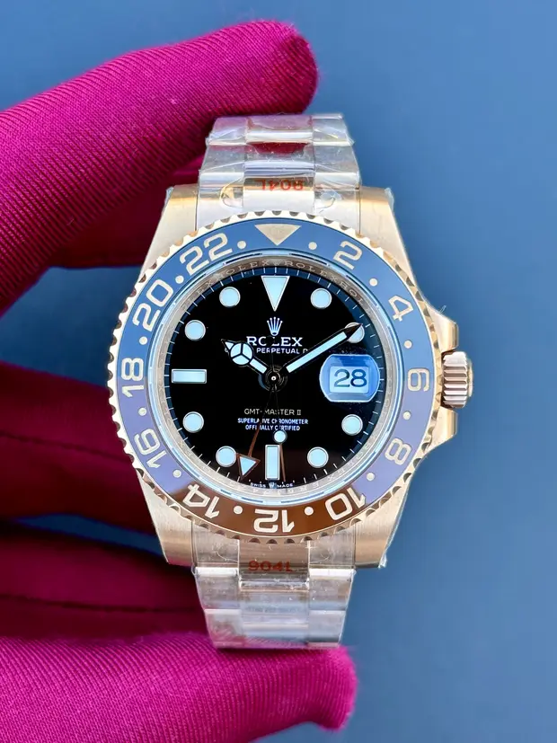Rolex GMT-Master II "Rootbeer" 126715CHNR