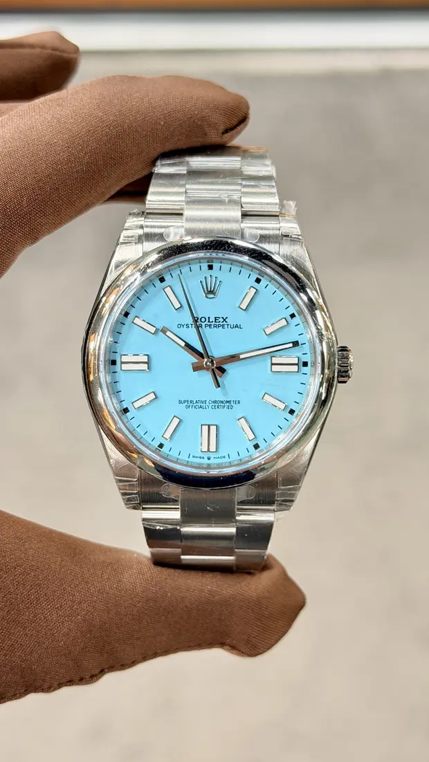 Rolex Oyster Perpetual 41 mm "Yeni Tiffany Jubile" 124300 No. 03