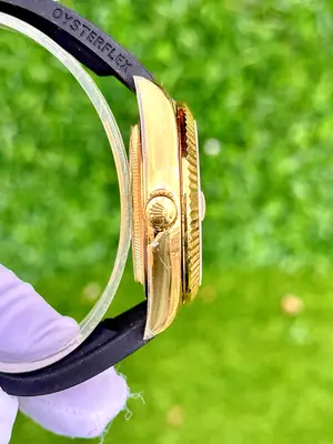 Rolex Sky-Dweller 42 mm "Altın Kadran Gold Kasa" No. 02 — 6. görsel