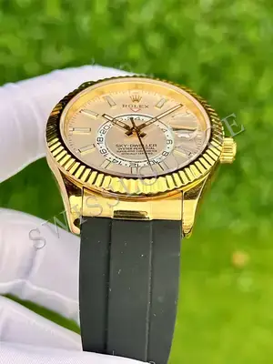 Rolex Sky-Dweller 42 mm "Altın Kadran Gold Kasa" — 4. görsel