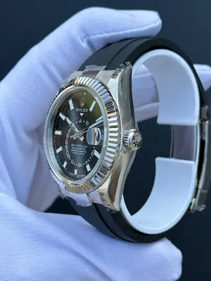 Rolex Sky-Dweller 42 mm "Siyah Kadran Gold Kasa" No. 03 — 6. görsel