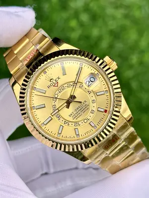Rolex Sky-Dweller "Altın" 326933 — 2. görsel
