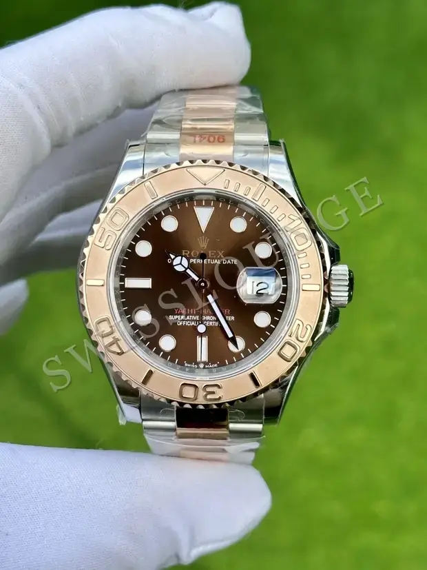 Rolex Submariner 41 mm "Starbucks" 126610LV No. 17