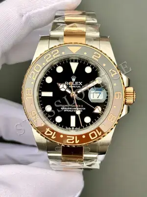 Rolex Submariner 41 mm "Starbucks" 126610LV No. 21 — 1. görsel