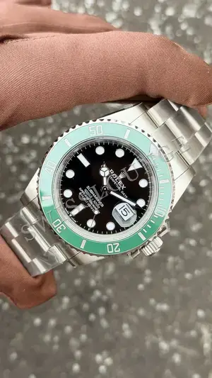Rolex Submariner 41 mm "Starbucks" 126610LV No. 25 — 3. görsel