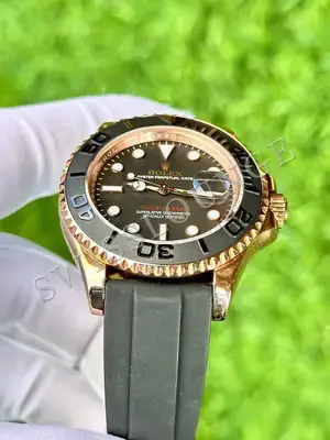 Rolex Yacht-Master 40 mm "Çelik Kasa Kauçuk Kordon" 116655 — 4. görsel