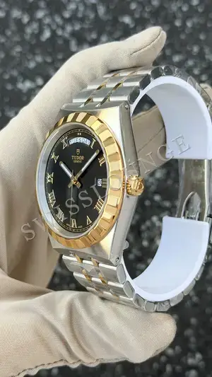Tudor Black Bay "Royal", 6. görsel