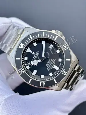 Tudor Pelagos 25610TNL, 2. görsel