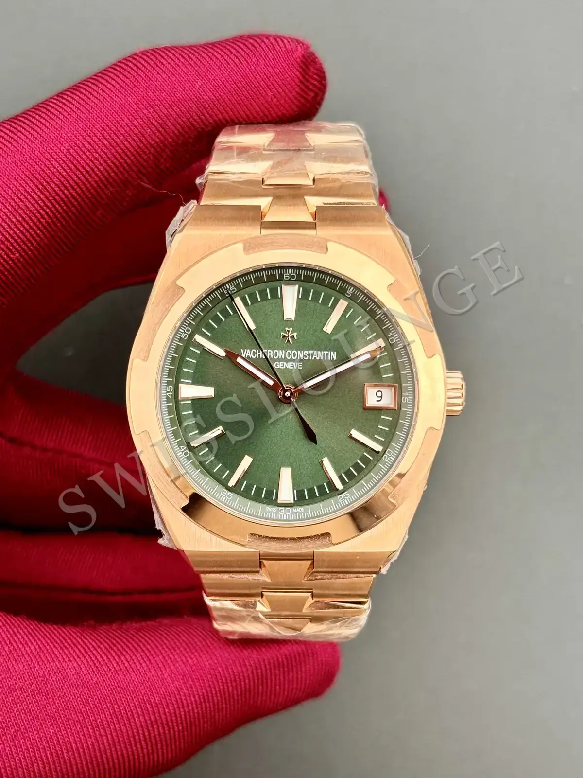 Vacheron Constantin Overseas 41 mm