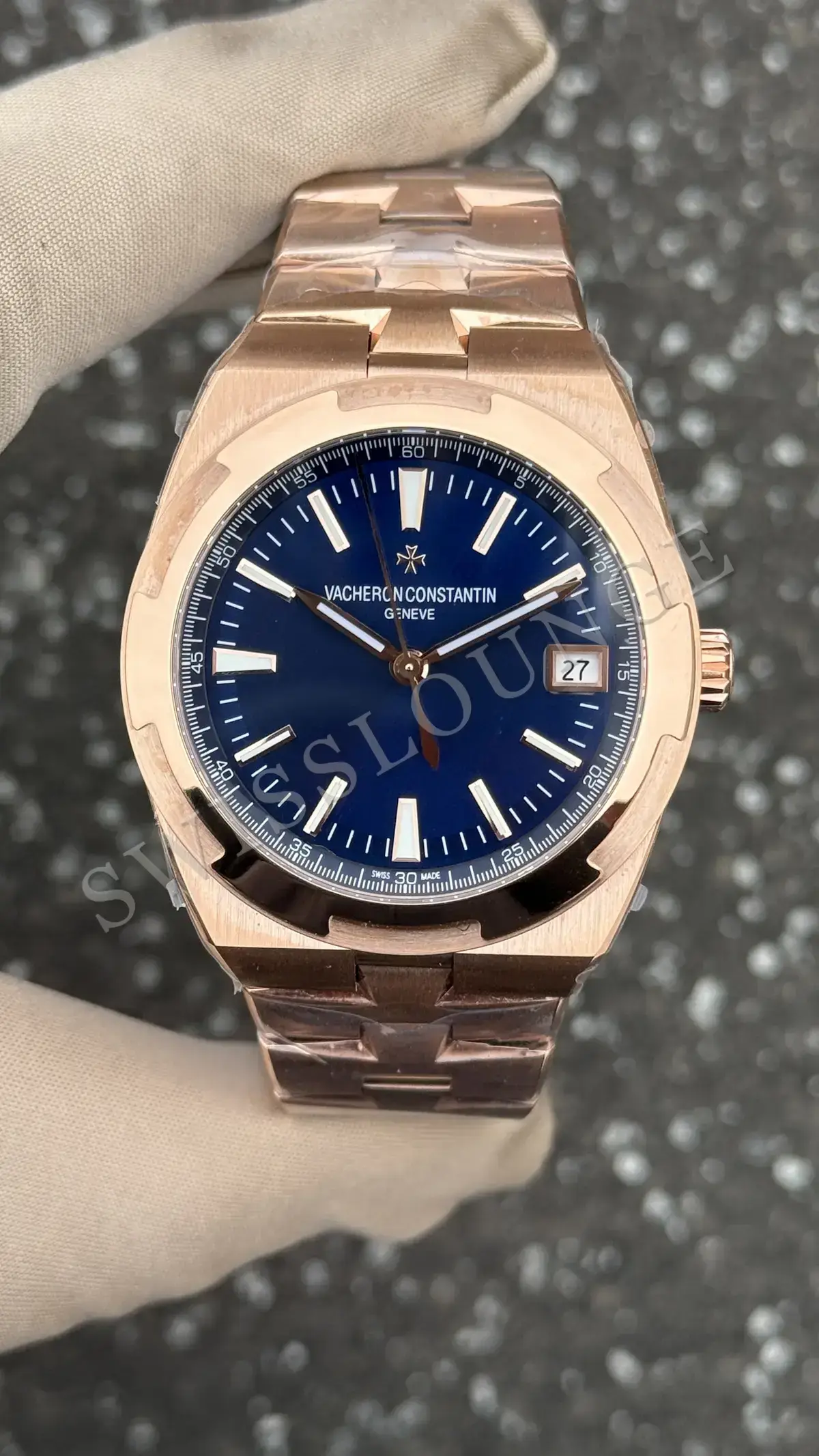 Vacheron Constantin Overseas 4500V No. 02