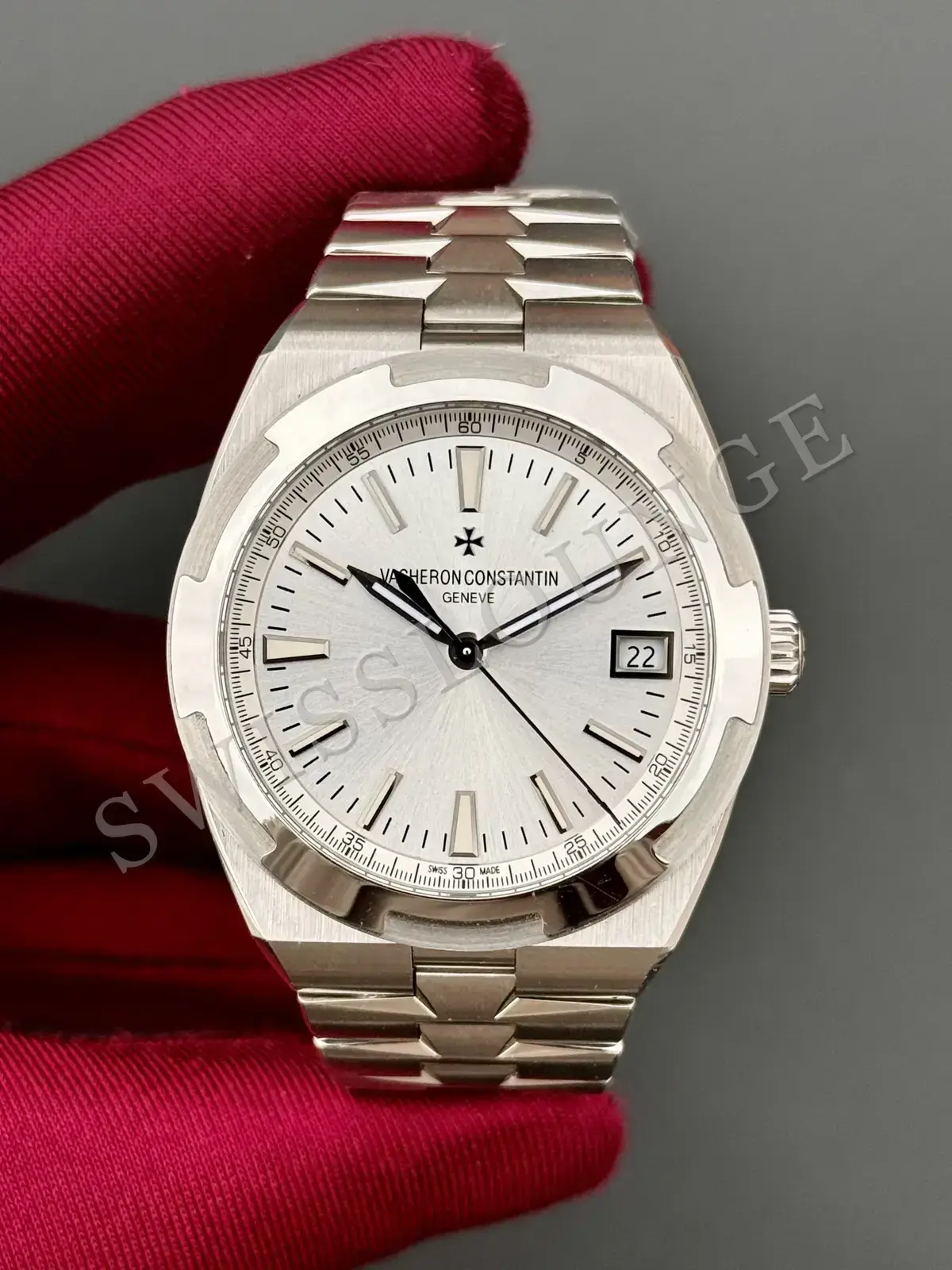 Vacheron Constantin Overseas 4500V