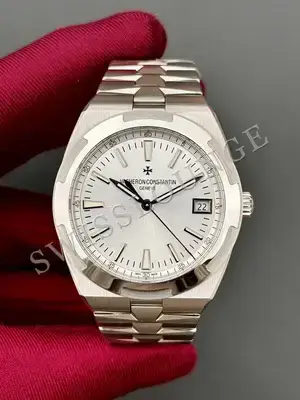 Vacheron Constantin Overseas 4500V, 1. görsel