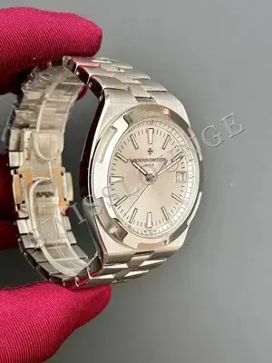 Vacheron Constantin Overseas 4500V, 5. görsel