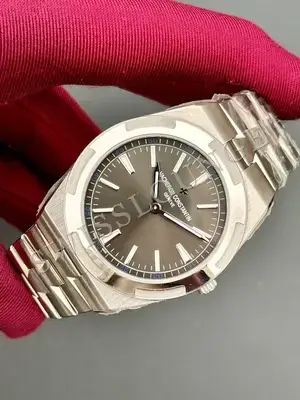 Vacheron Constantin Overseas "Çelik Kasa Gri Kadran" 47074 No. 02 — 3. görsel