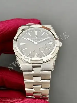 Vacheron Constantin Overseas "Çelik Kasa Gri Kadran" 47074 No. 02 — 4. görsel
