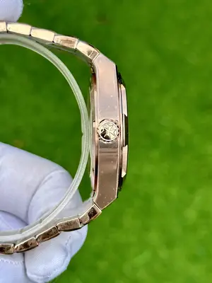 Vacheron Constantin Overseas "Çelik Kasa Siyah Kadran" 47074 No. 02 — 11. görsel
