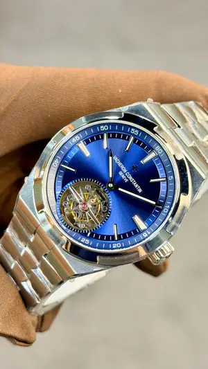 Vacheron Constantin Overseas "Çelik Kasa Siyah Kadran" 47074 No. 06 — 5. görsel
