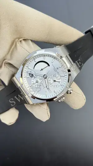 Vacheron Constantin Overseas "Dual Time Beyaz Kadran Kauçuk Kordon", 3. görsel