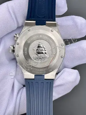 Vacheron Constantin Overseas "Dual Time Mavi Kadran Kauçuk Kordon" — 7. görsel