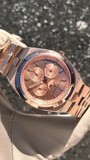Vacheron Constantin Overseas "Perpetual Calendar Ultra Thin" — 2. görsel