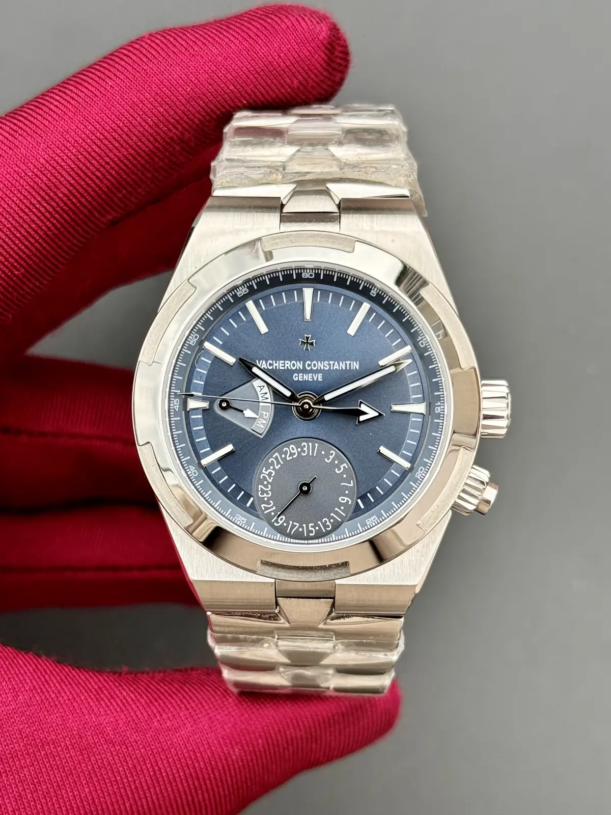 Vacheron Constantin Overseas