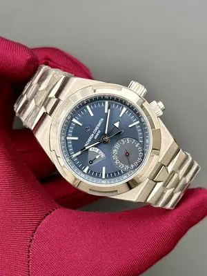 Vacheron Constantin Overseas — 2. görsel